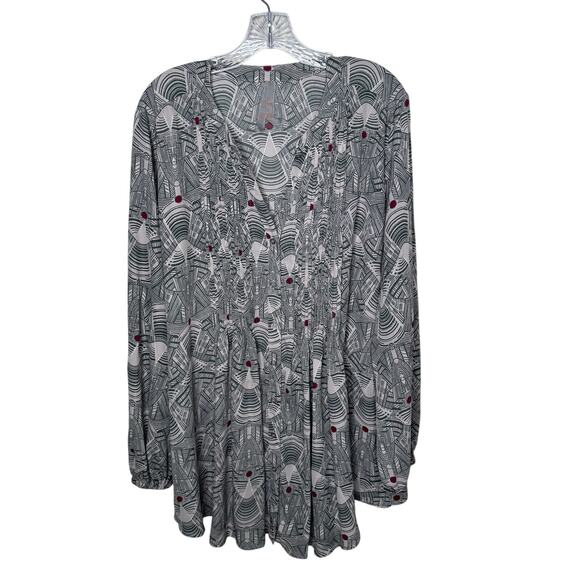 Melissa McCarthy Seven7 Women’s 2X Long Sleeve Blouse Gray Geometric Print Boho - Picture 1 of 7